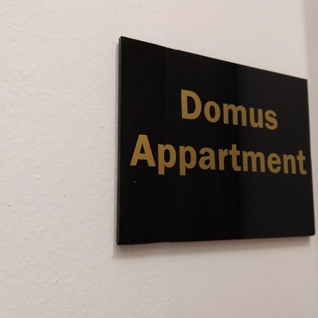 Domus Apartment - City Center Бер Екстериор снимка