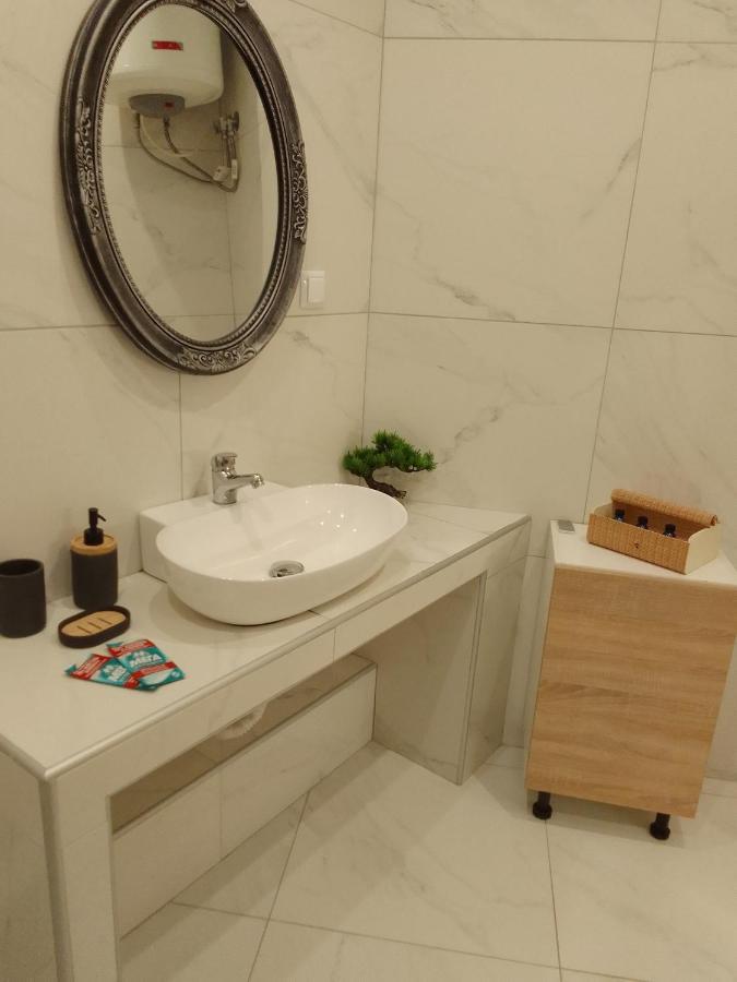 Domus Apartment - City Center Бер Екстериор снимка