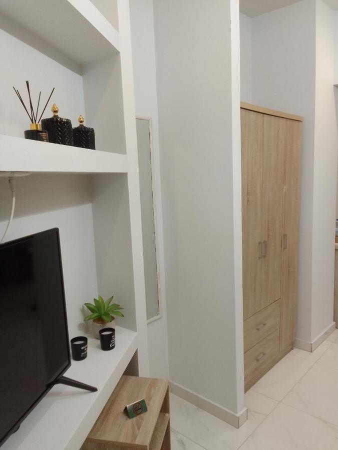 Domus Apartment - City Center Бер Екстериор снимка