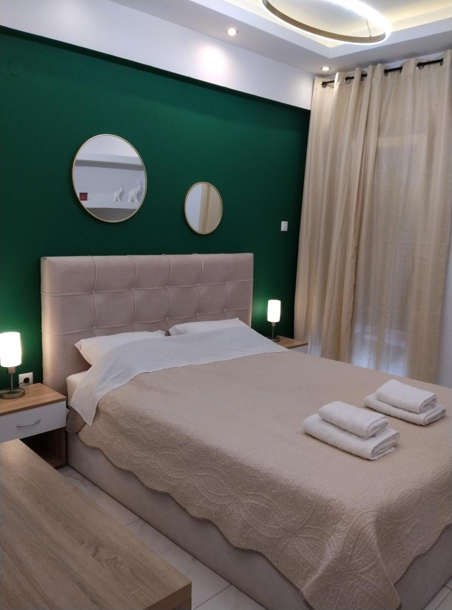 Domus Apartment - City Center Бер Екстериор снимка